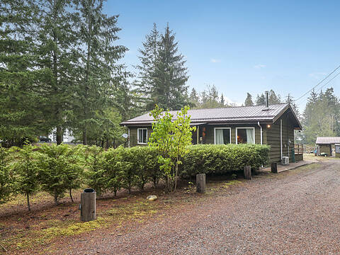 372 Bates Drive, Fanny Bay