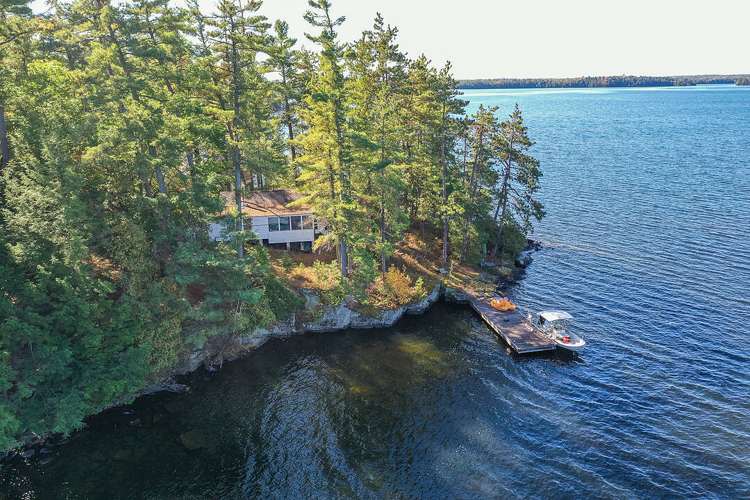 1326 Browning Island, Bracebridge, Ontario