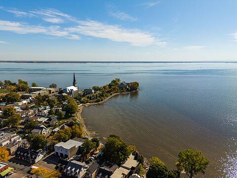 80 Av. de Breslay, Pointe-Claire