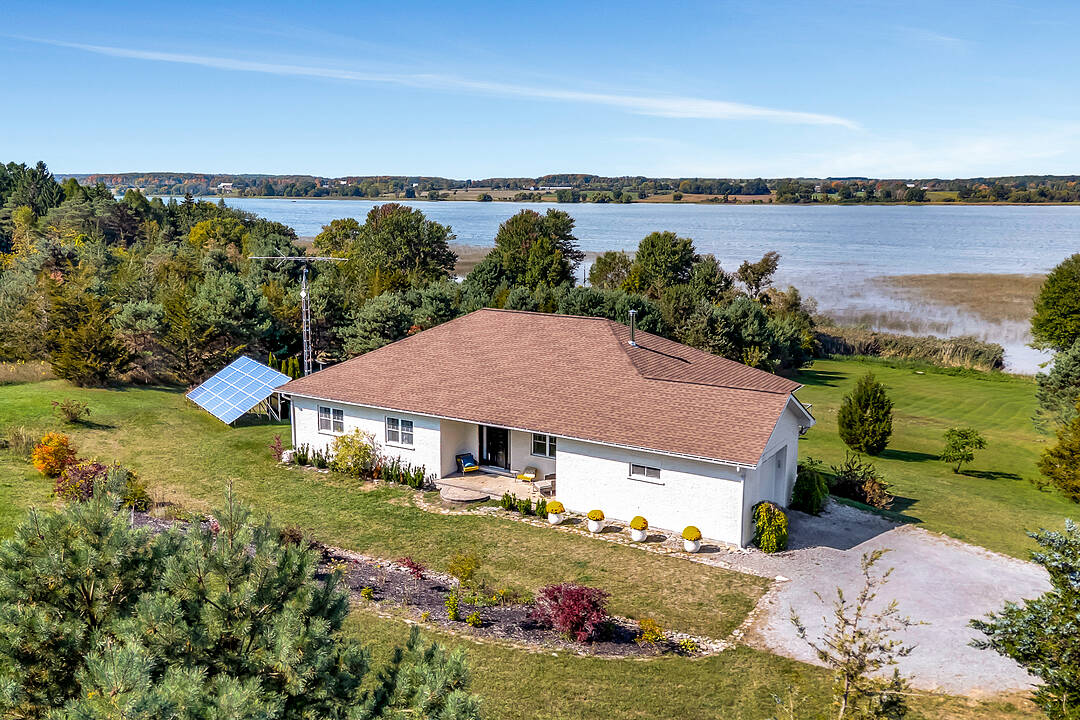 188 County Road 18, Prince Edward County, Ontario