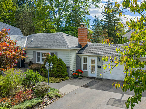 32 Parker Ave, Hamilton