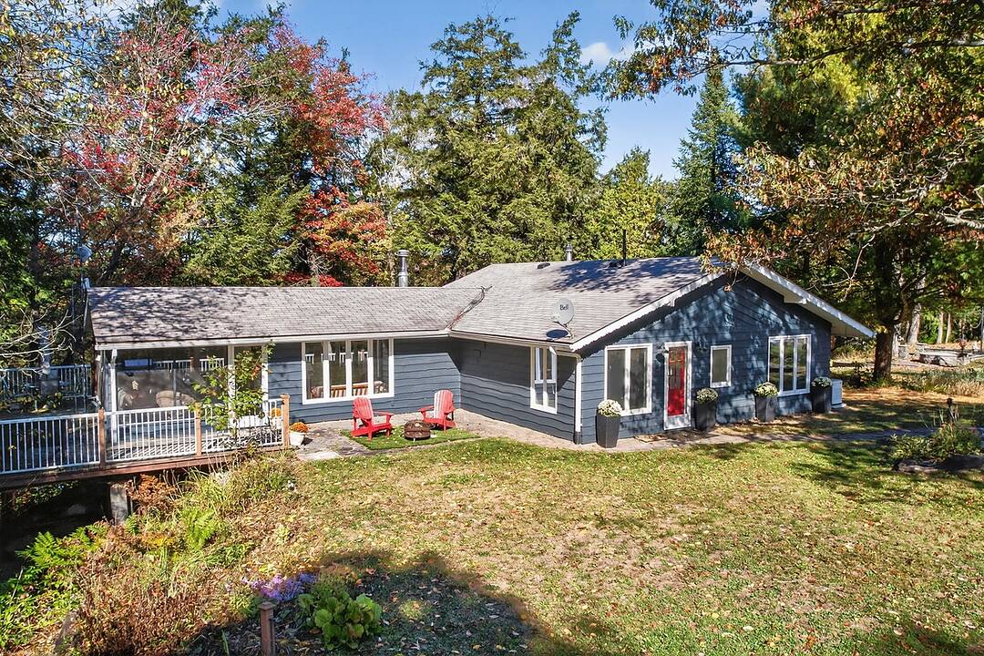 37 Browns Lake Rd, Seguin, Ontario