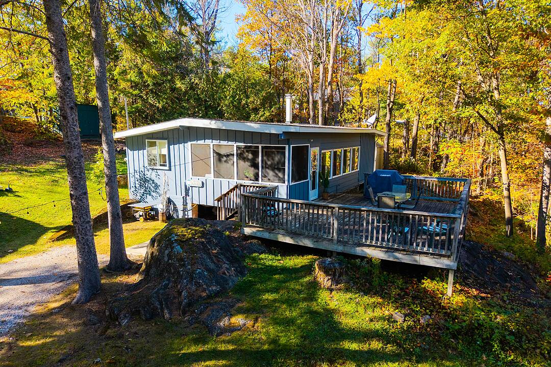 1161 North Kahshe Lake Rd, Gravenhurst, Ontario