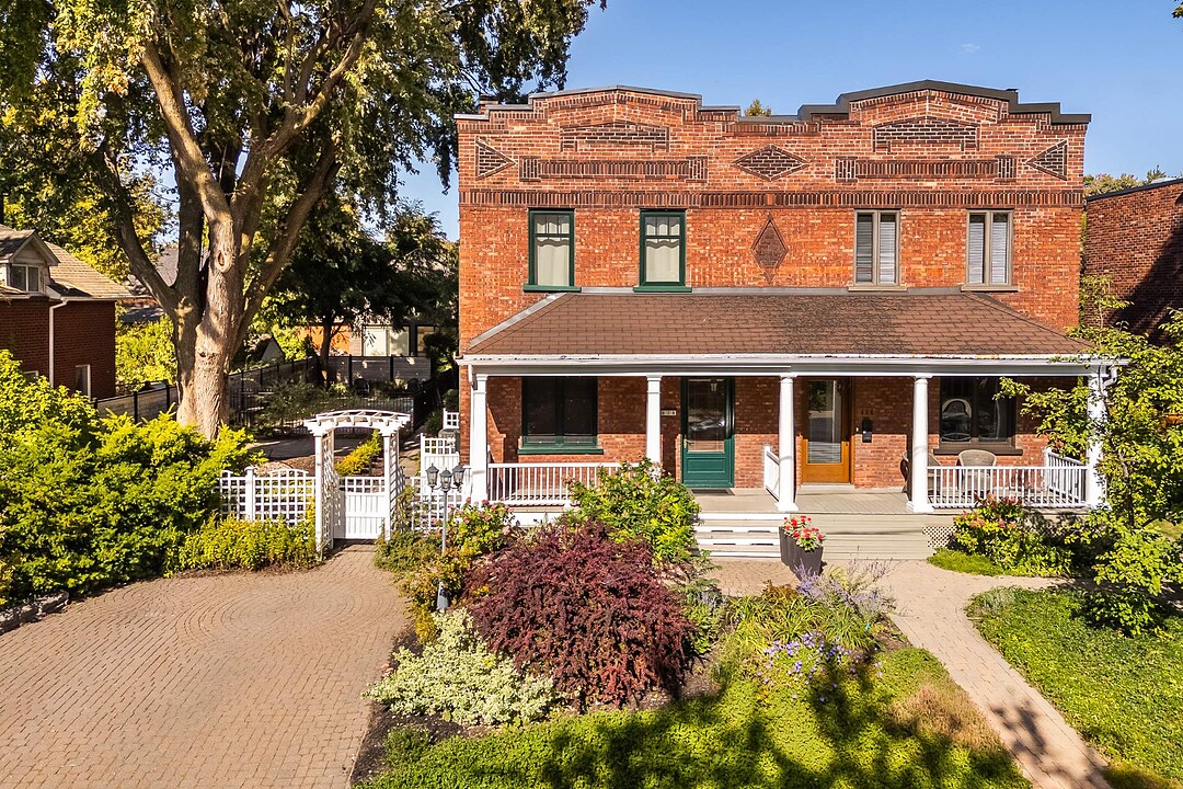 434 Av. Maple, Saint-Lambert, Québec