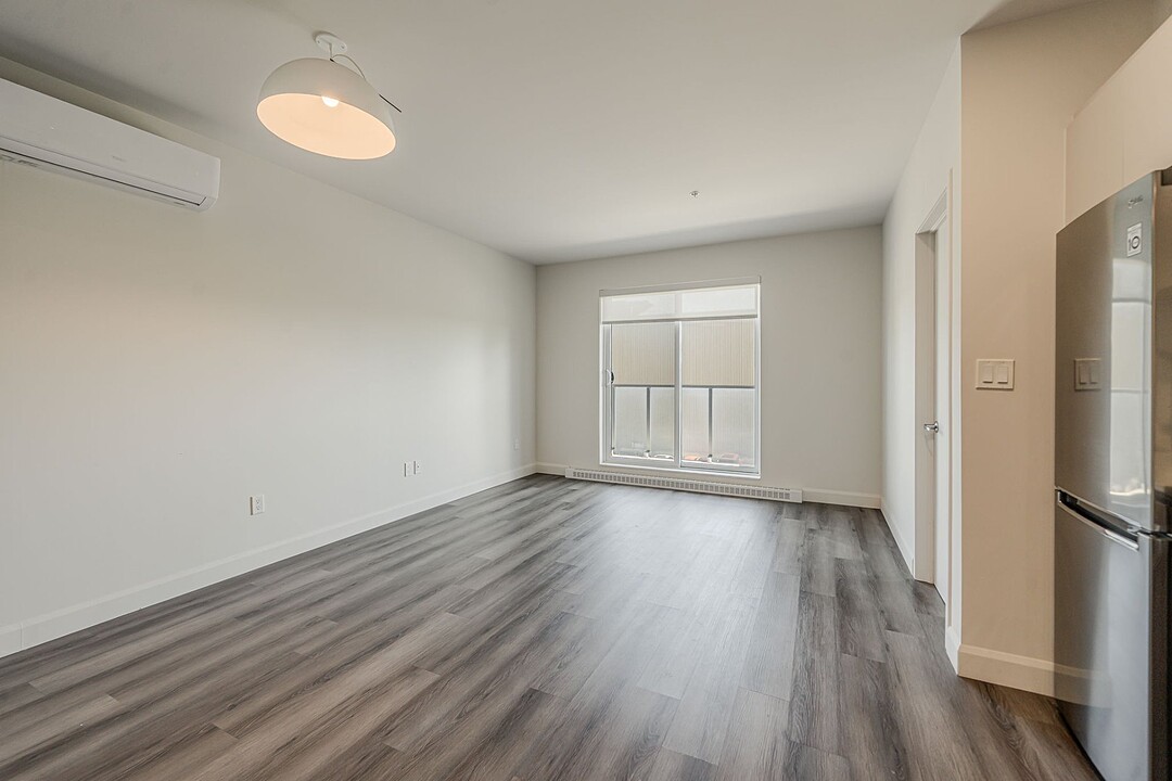 205 Boul. Marcel-Laurin, Apt. 508, Saint-Laurent, Québec