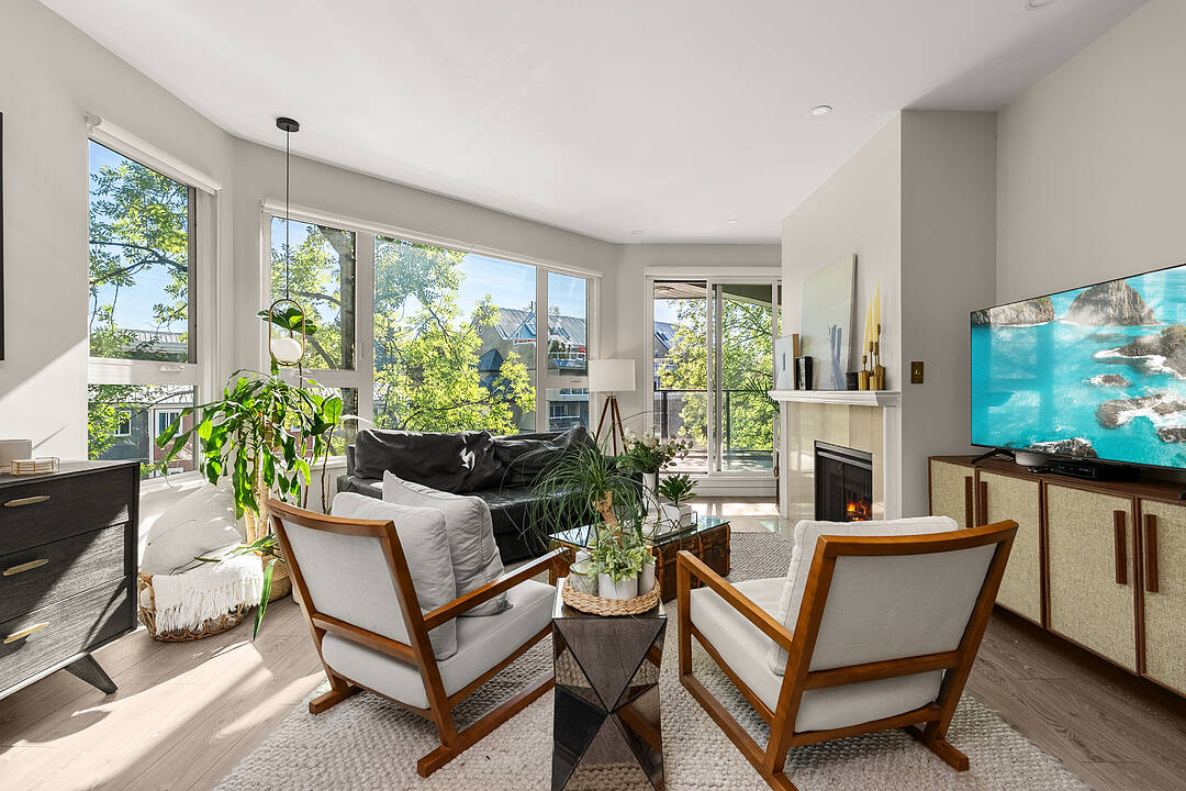 1150 Quayside Drive #301, New Westminster, British Columbia