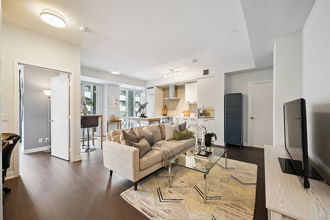 455 Front St E #S318, Toronto, Ontario