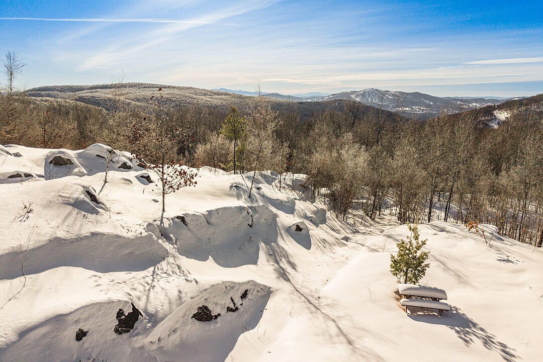 Rue des Cimes, Shefford, Québec