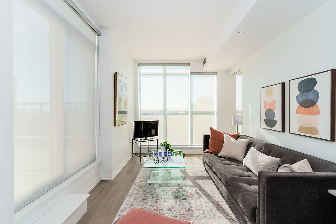 835 St. Clair Ave W #707, Toronto, Ontario