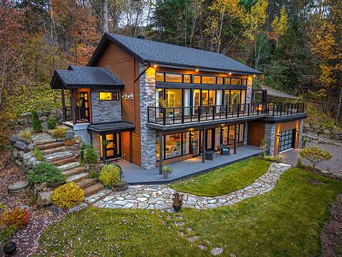 709 Ch. de la Rivière, Piedmont