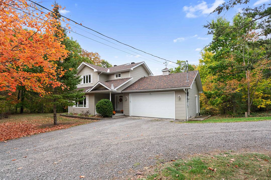 147 Selton Road, Lansdowne, Ontario