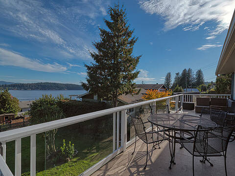 648 Gibsons Way, Gibsons