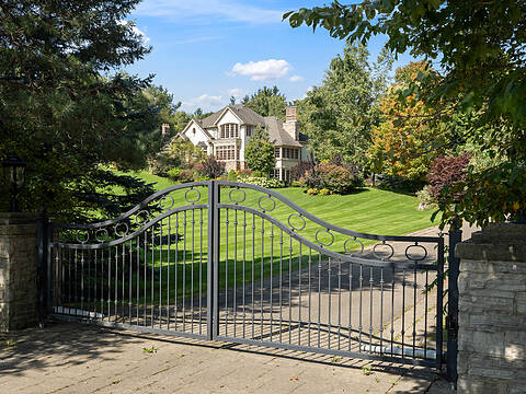 5088 Escarpment Sdrd, Caledon