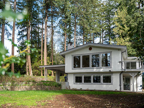 5080 Sunshine Coast Highway, Sechelt