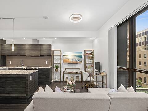 8 Charlotte St #415, Toronto