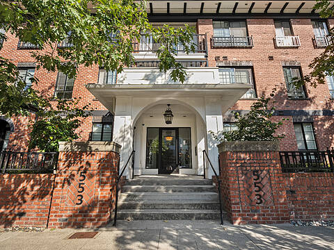 553 Foster Avenue #301, Coquitlam