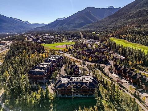 104 Armstrong Place #327, Canmore