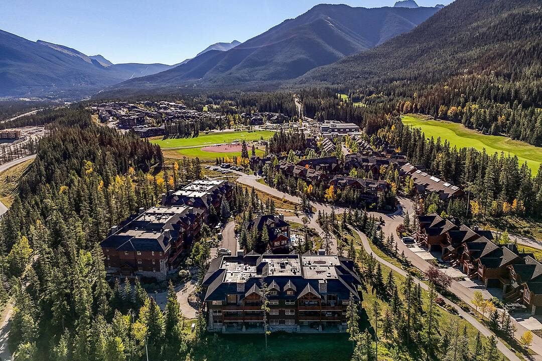 104 Armstrong Place #327, Canmore, Alberta