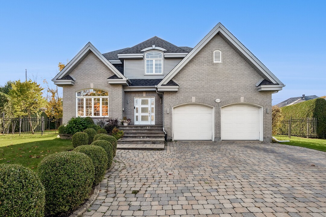 12630 Rue St-Louis, Pierrefonds-Roxboro, Québec