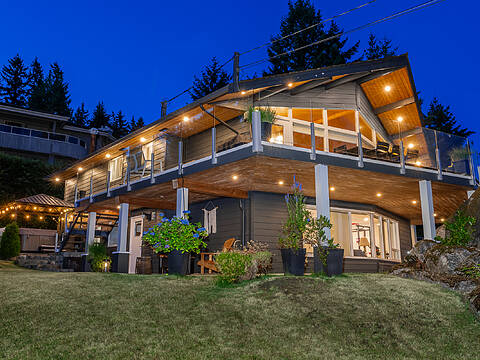 4375 Woodcrest Road, West Vancouver
