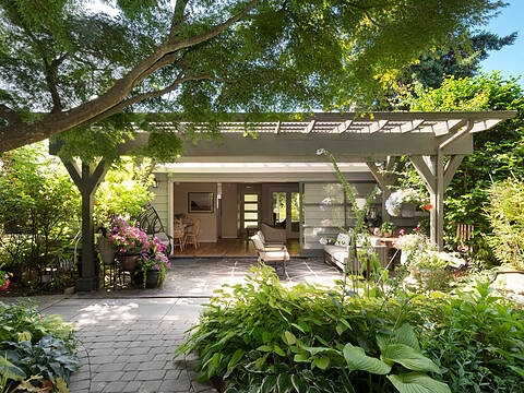 1132 Maplewood Crescent, North Vancouver