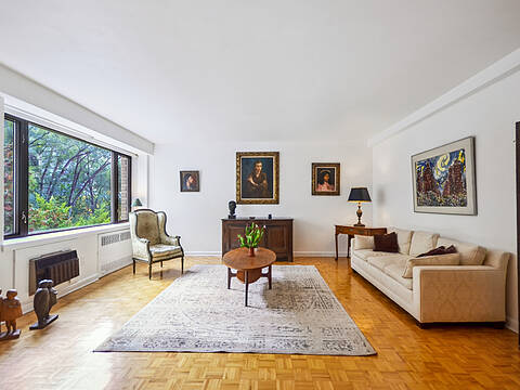 120 Rosedale Valley Rd #512, Toronto