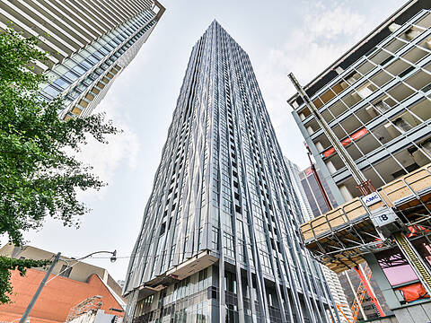 1 Yorkville Ave #4808, Toronto