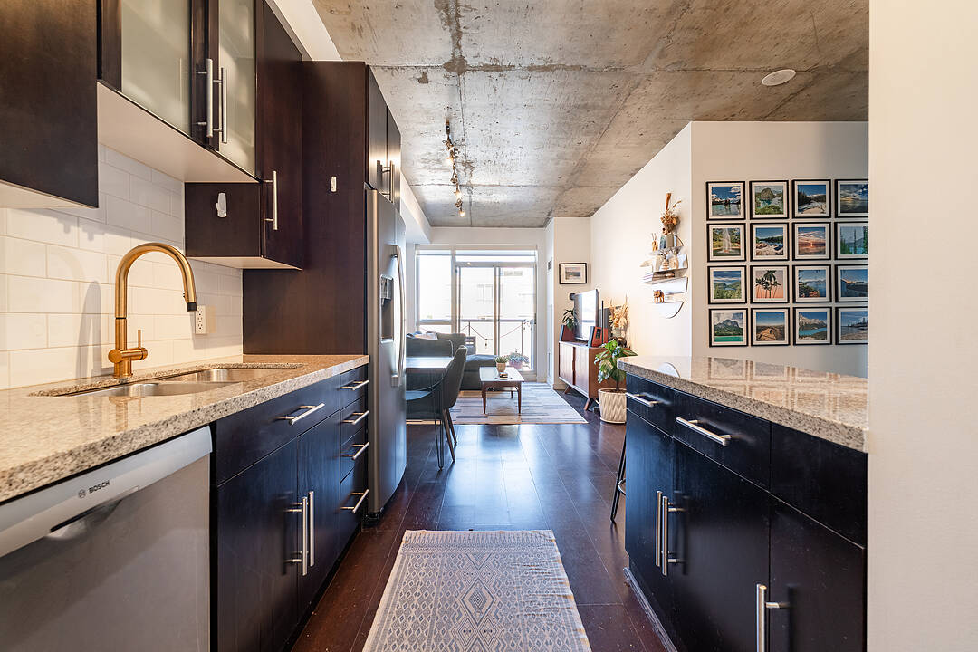 1005 King St W #810, Toronto, Ontario