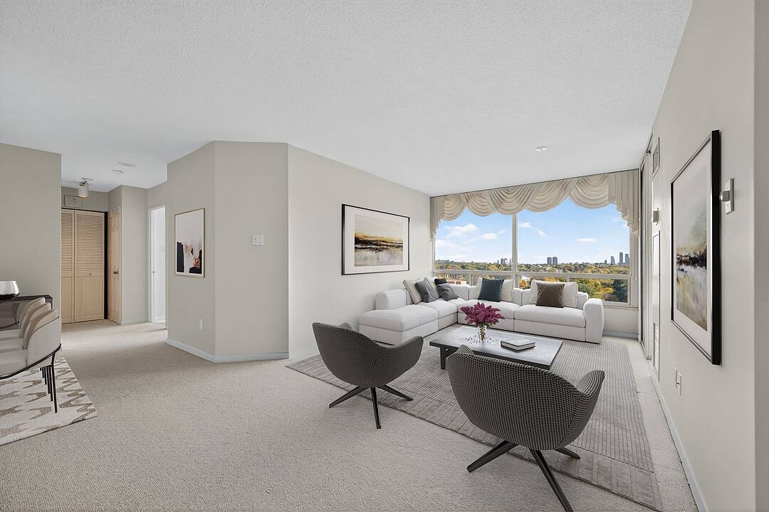 1320 Islington Ave #1504, Toronto, Ontario