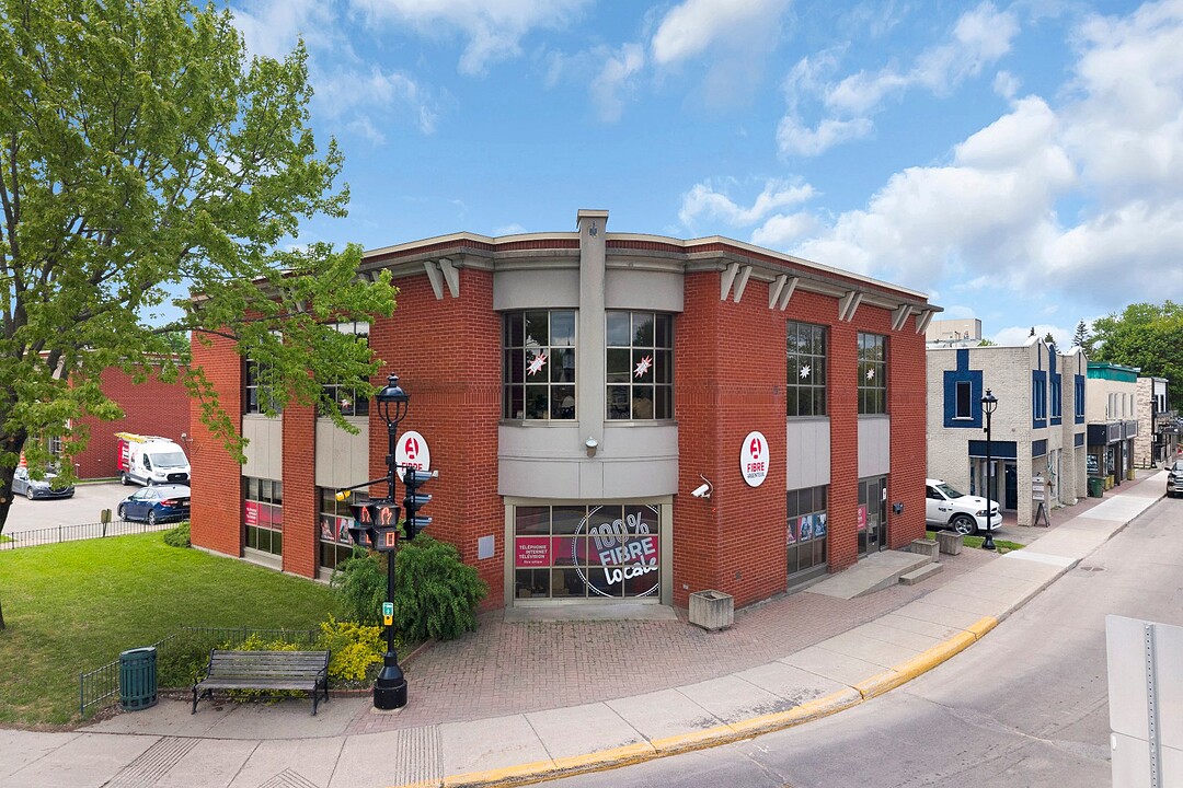 412 Rue Principale, Lachute, Québec