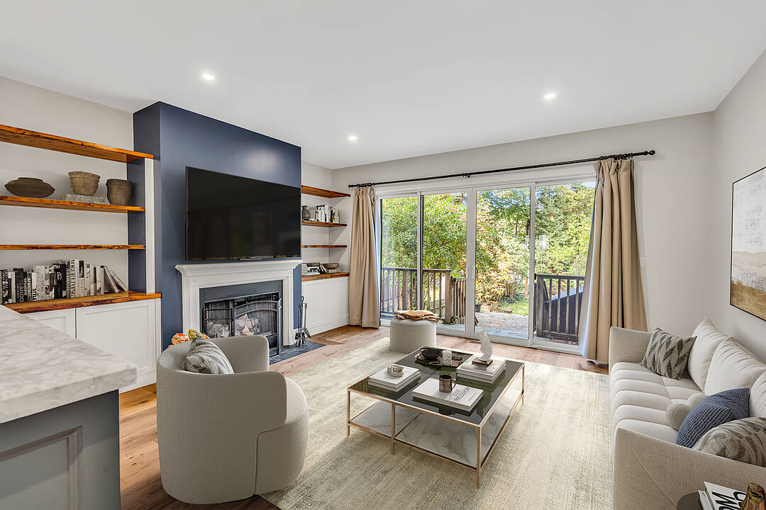 350 Keewatin Ave, Toronto, Ontario