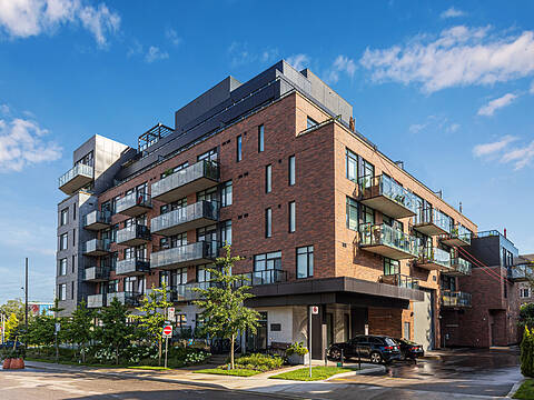 25 Malcolm Rd #TH105, Toronto