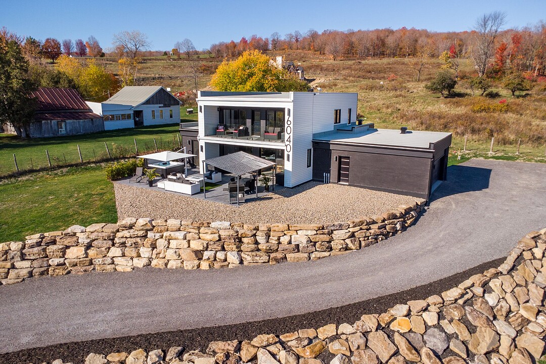 6040 Rue Robert, Saint-Placide, Québec