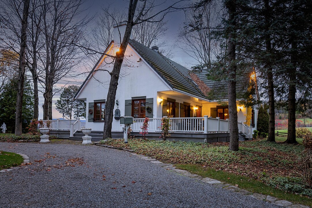 12 Rue Ferland N., Sainte-Pétronille, Québec