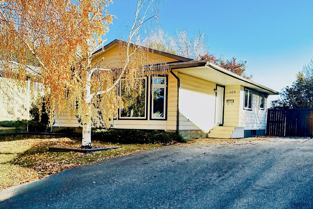 468 Cantrell Drive SW, Calgary, Alberta