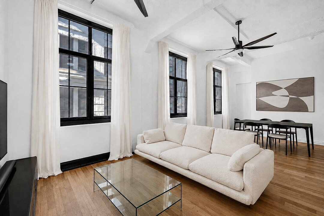 1070 Rue De Bleury, Apt. 303, Ville-Marie, Québec