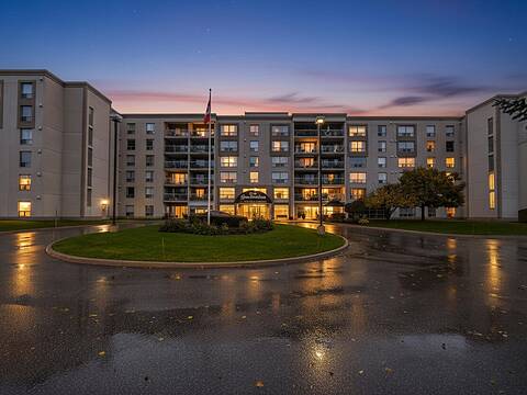 172 Eighth Street #508, Collingwood