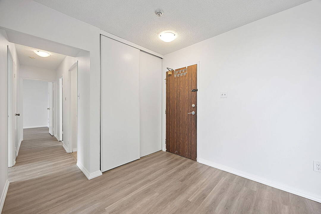 100 Prudential Dr #911, Toronto, Ontario