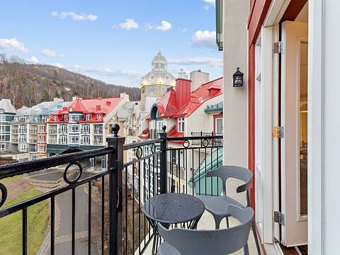 150 Ch. au Pied-de-la-Montagne, Apt. 403B, Mont-Tremblant