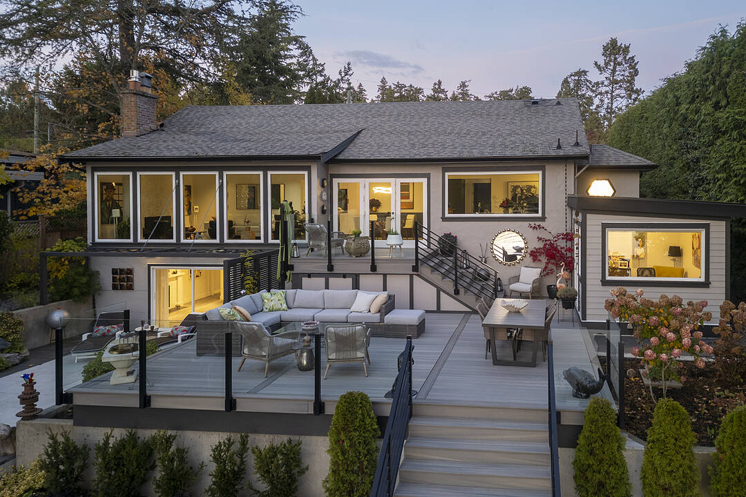 41 Tovey Crescent, View Royal, British Columbia