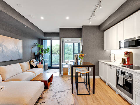 250 Lawrence Ave #505, Toronto