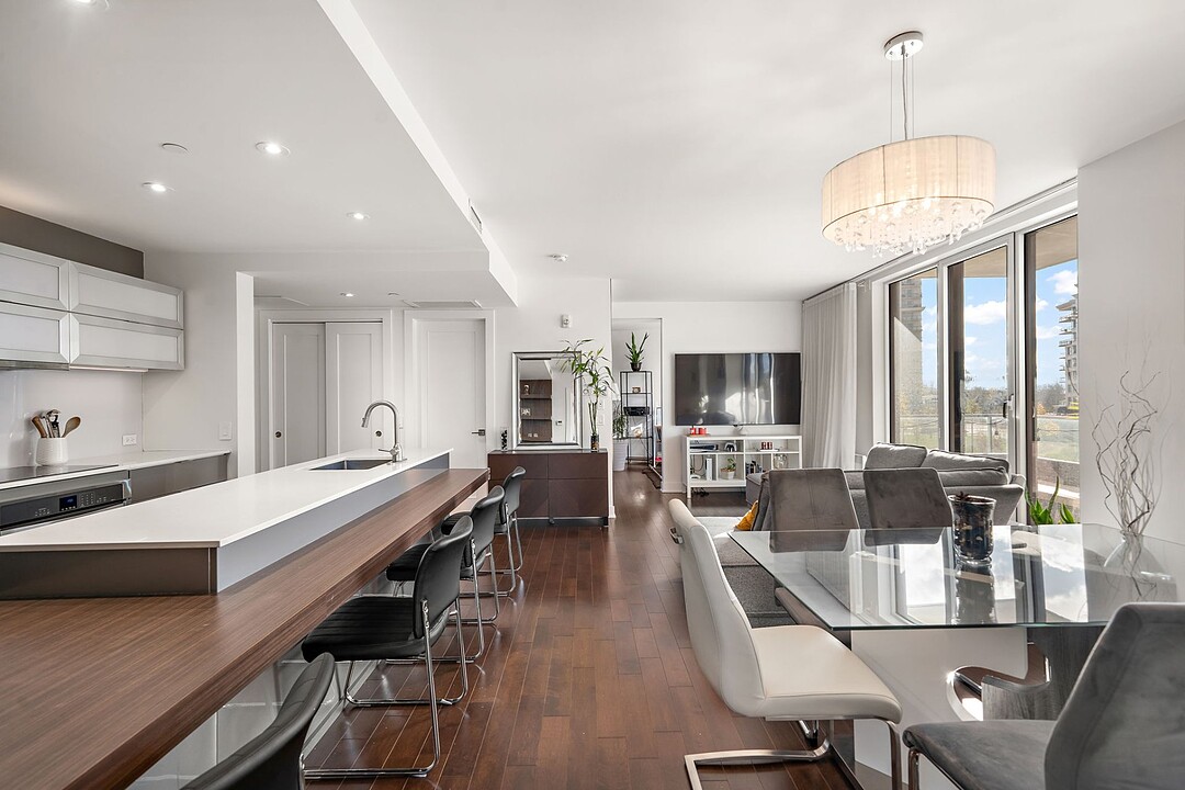 4001 Rue Elsa-Triolet, Apt. 311, Chomedey, Québec