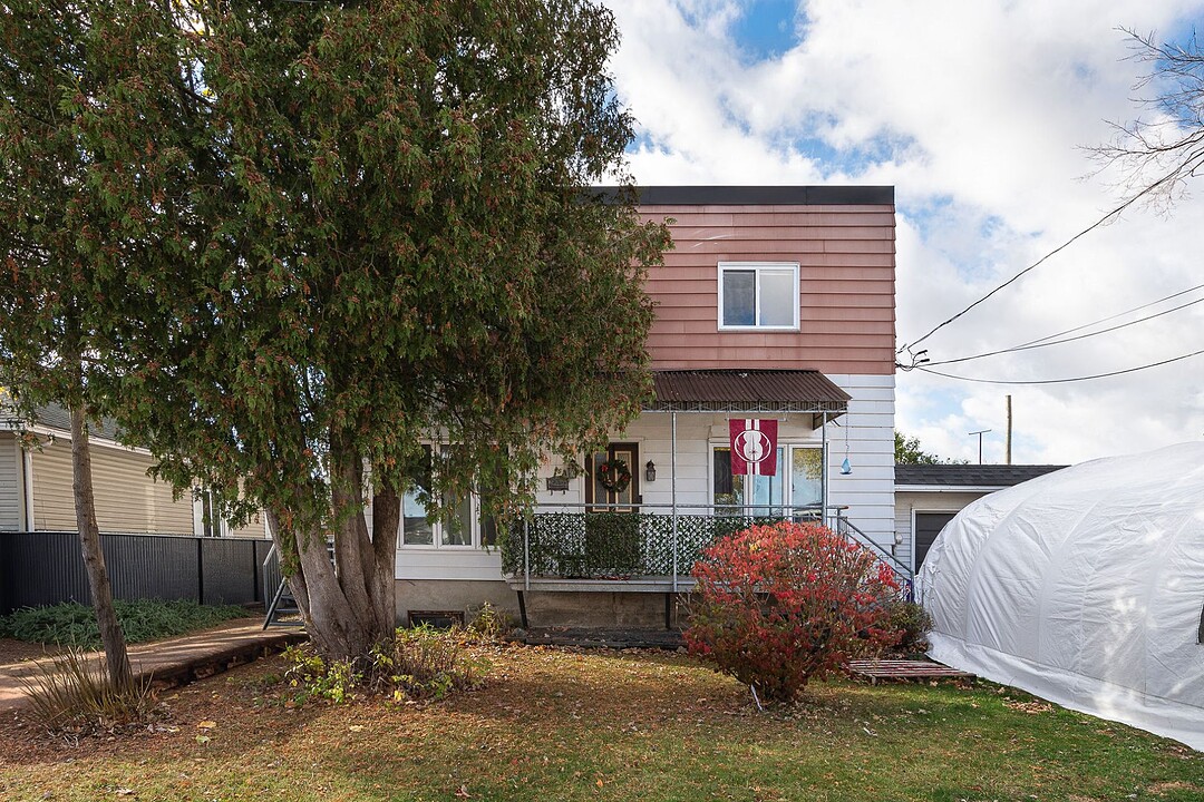 26 Rue Louis-Hébert, Sainte-Thérèse, Québec
