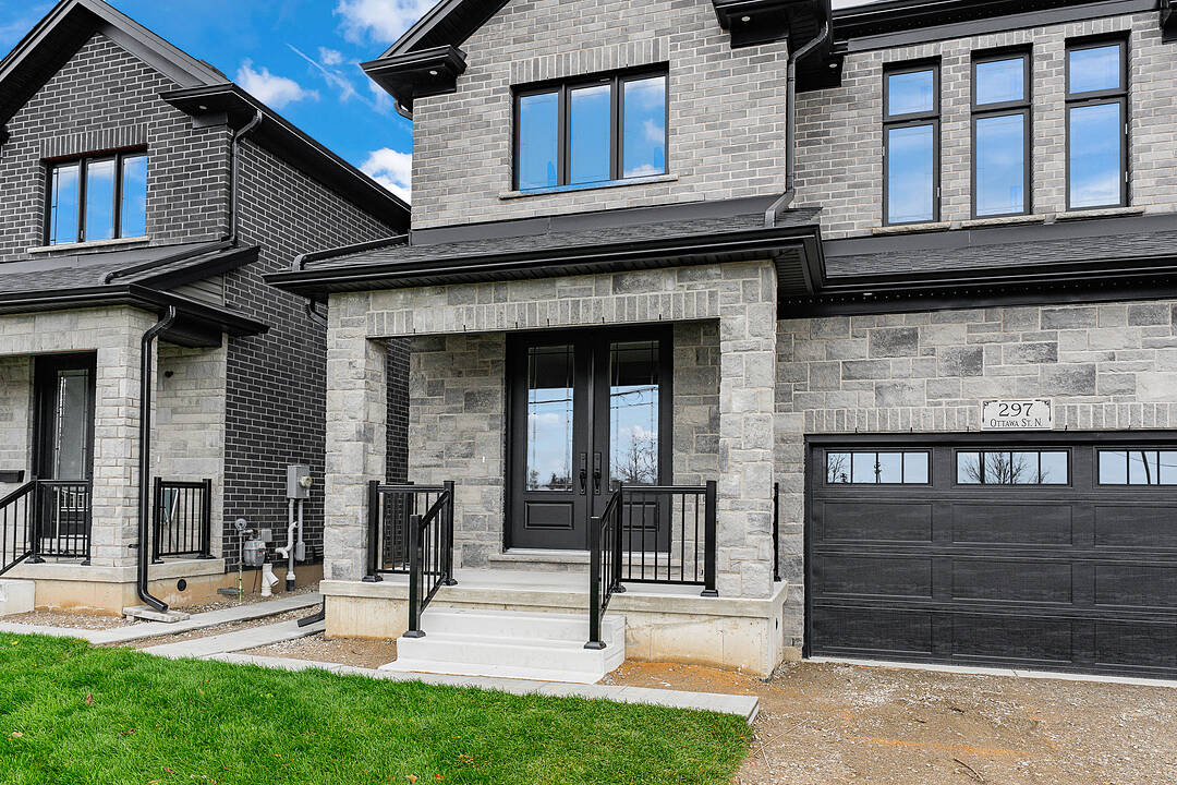 297 Ottawa St N, Kitchener, Ontario