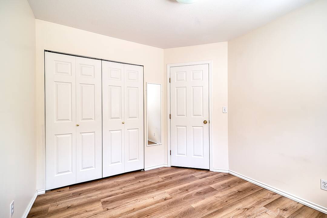 5833 Heron Place, Sechelt, British Columbia