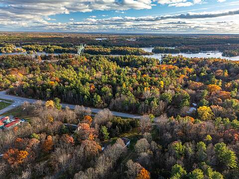 638 Thousand Islands Parkway, Lansdowne