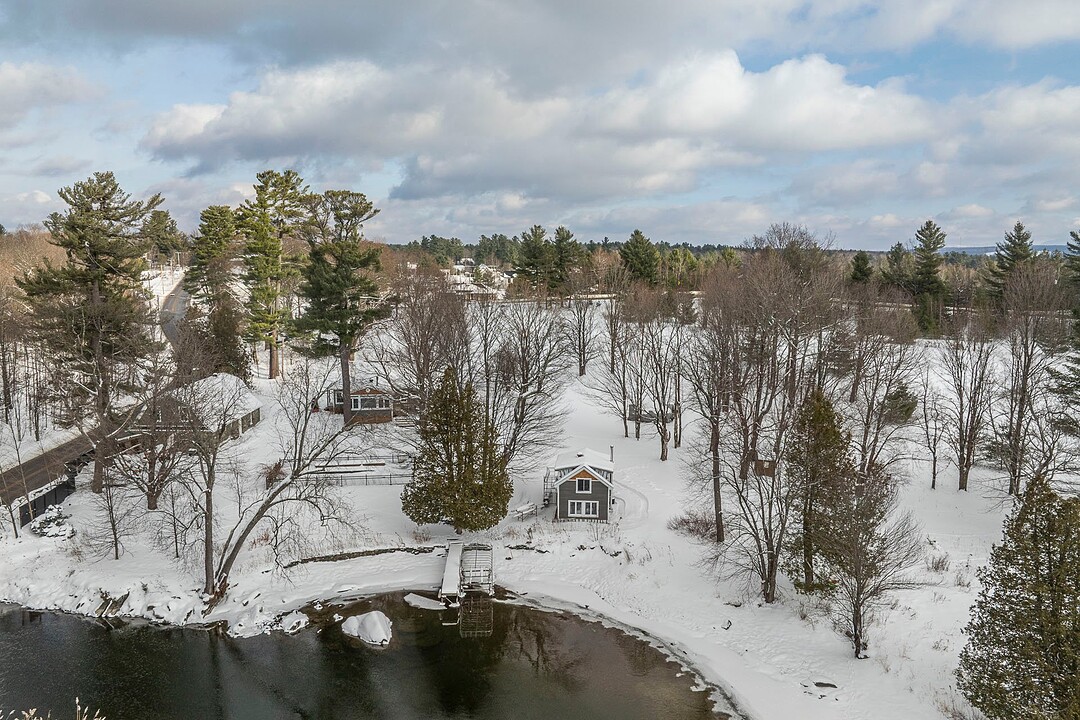 698 Ch. de Bondville, Lac-Brome, Québec