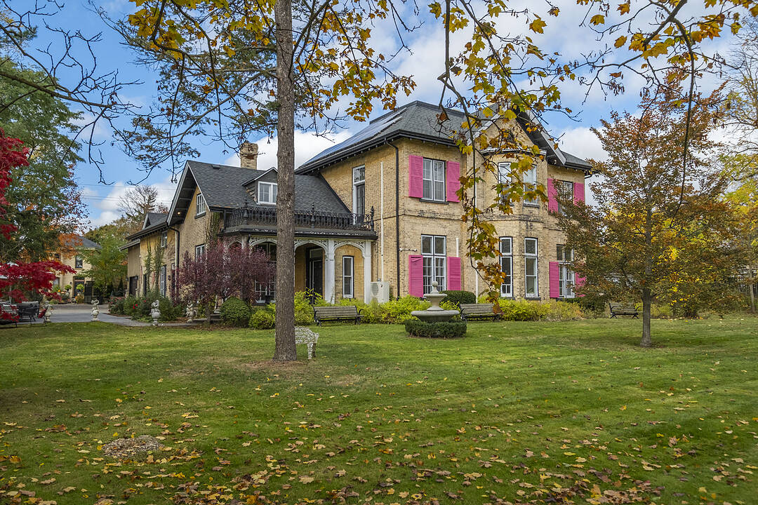 194 Grand River St N, Brant, Ontario