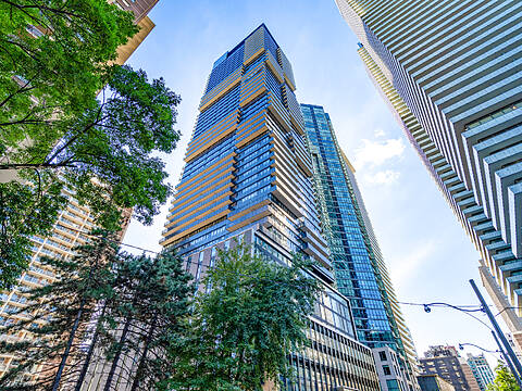 55 Charles St E #2710, Toronto
