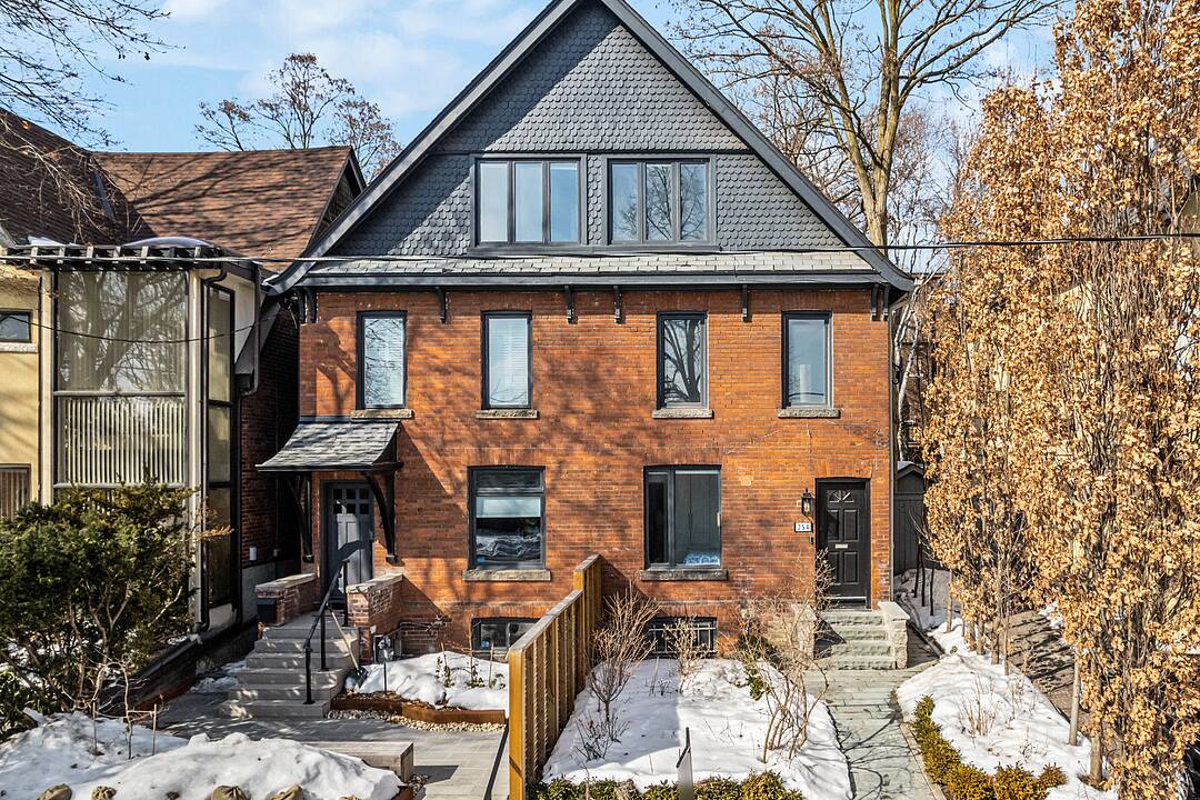 254 Cottingham St #Upper, Toronto, Ontario